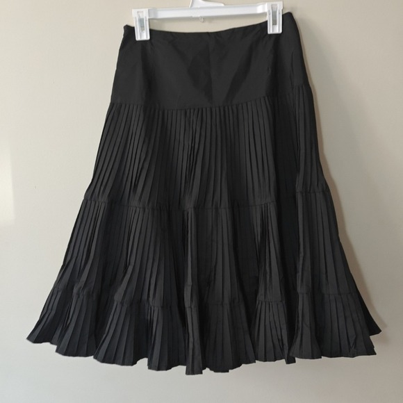 D Exterior Long Midi Skirt Medium Pleated Ruffle Black Flowy - Picture 4 of 7